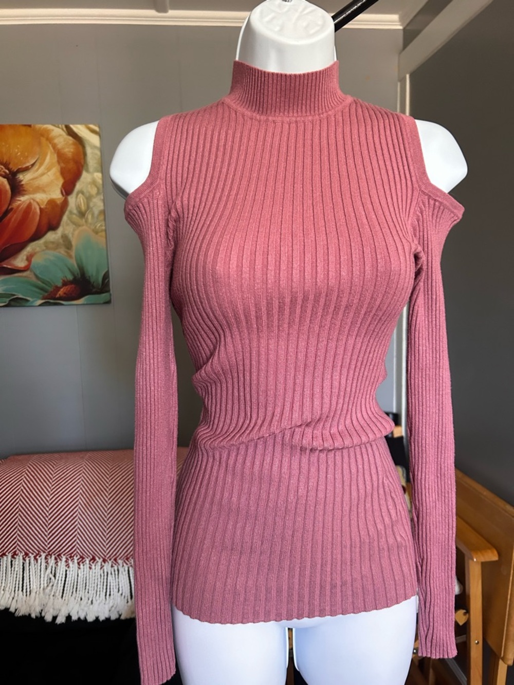 Cold-Shoulder Ribbed Mock Neck Long Sleeve Top in Dusty Rose